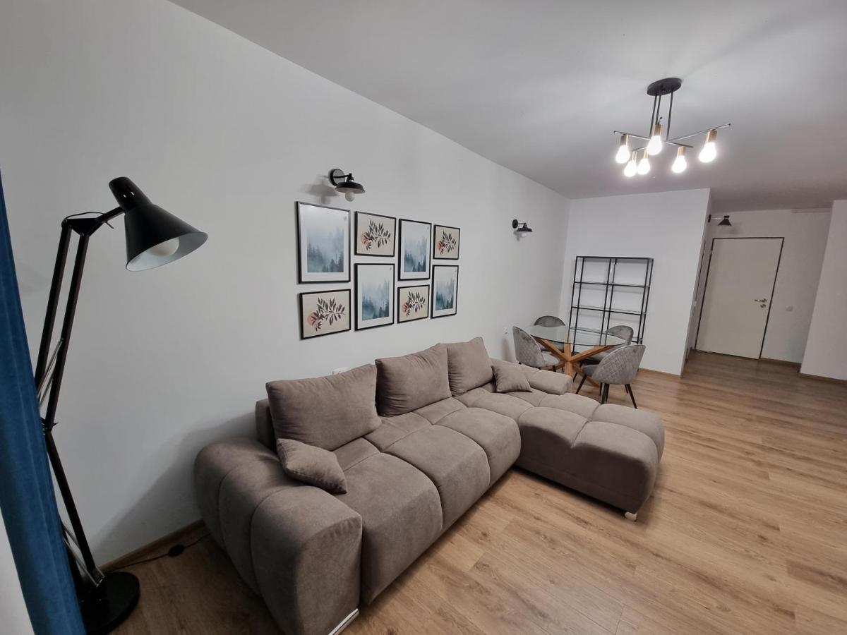Grand Look & Best Location For Business On Bukarest Exteriör bild